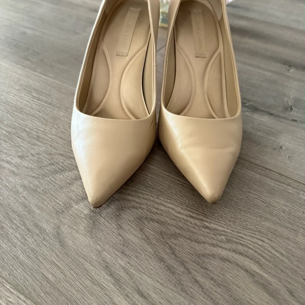 Charles & Keith Emmy Nude‎ Leather Point Toe Classic Heels